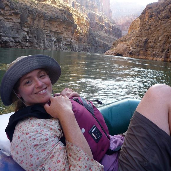 Meet your Posher, Tracie - Picture 1 of 1